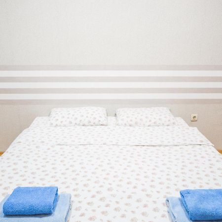 Downtown - Compact Low Cost Flat - 1St Floor Burgas Esterno foto