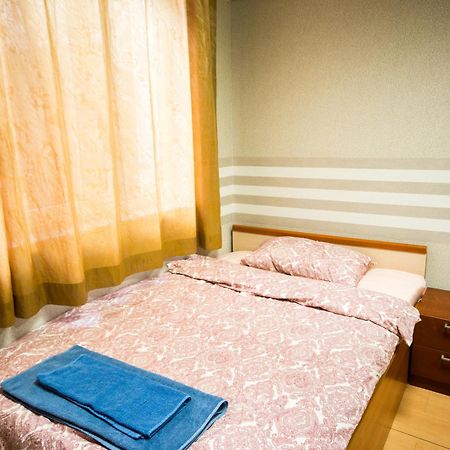 Downtown - Compact Low Cost Flat - 1St Floor Burgas Esterno foto